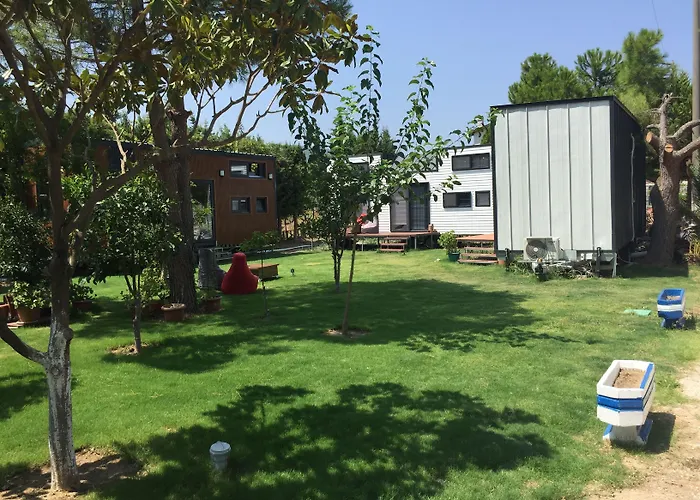 מלון Sakiz Tiny House & *