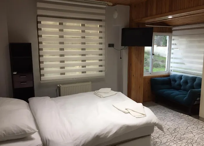 מלון Sakiz Tiny House & אורלה